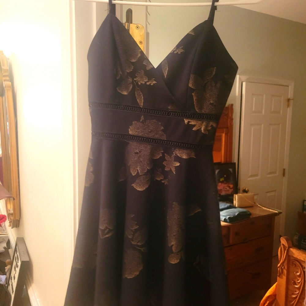 Mi ami chocolate brown mini a-frame dress with sutle gold flowers